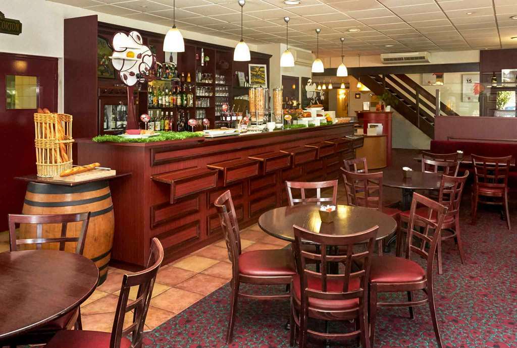 Отель Ibis Nuits Saint Georges Ресторан фото